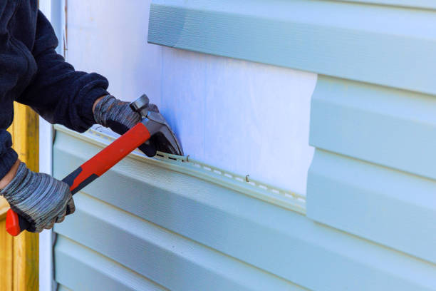 Reliable Siding Repair contractor in Castle Rock, CO by Creative Siding